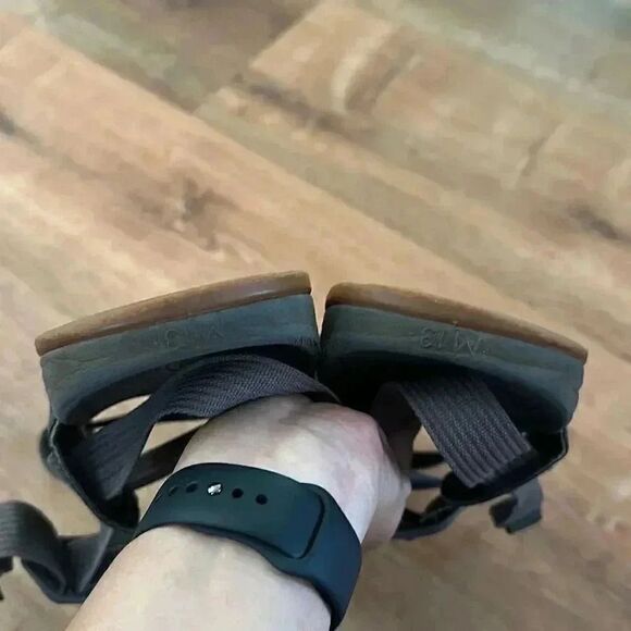 Men’s Chaco Lowdown Sandals